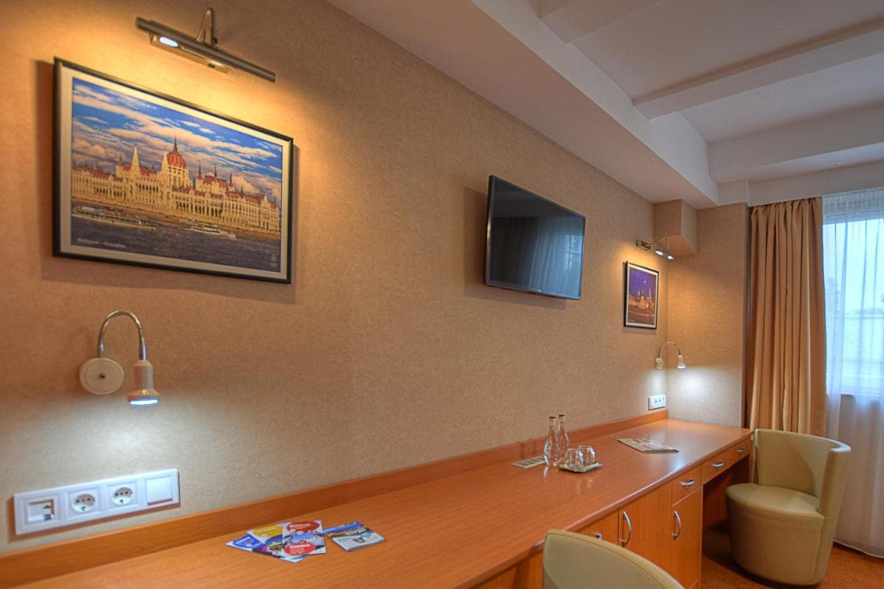 Anna Hotel - image 2