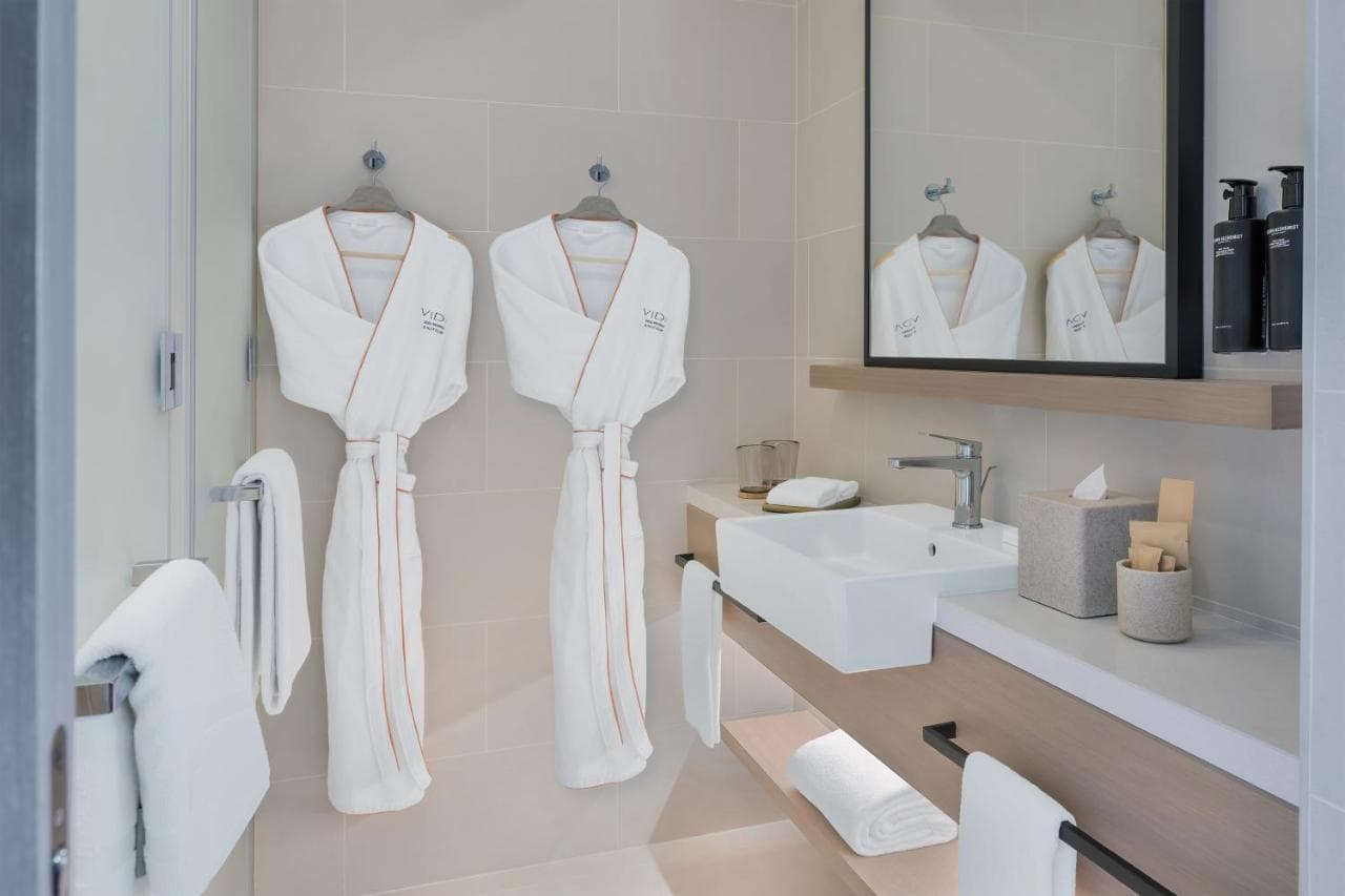 Vida Dubai Marina & Yacht Club - image 4